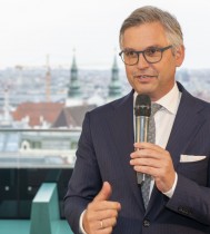 Finanzminister Magnus Brunner1 CEO & CFO Awards 2022 Börse Express / Curt Themessl