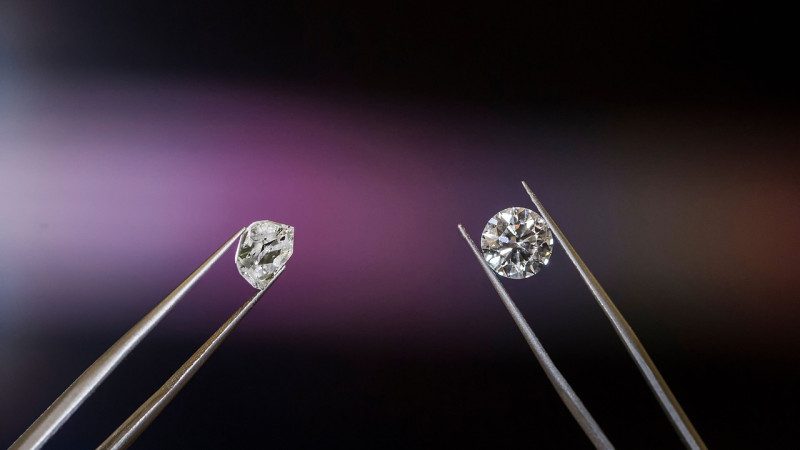 Beitragsbild zu Sind synthetische Diamanten die Zukunft des Luxusschmucks?